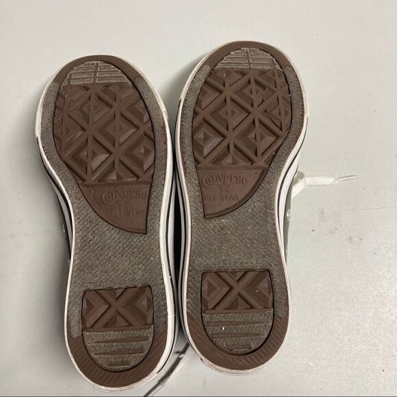 CONVERSE-ALL STARS,Unisex, Gray&White, athletic shoes,Men’s Size 4, Women’s Sz 6 - Picture 5 of 8